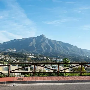 marbella-suites.1costadelsol.com/
